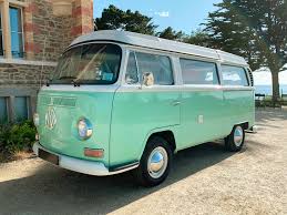 VOLKSWAGEN COMBI T1